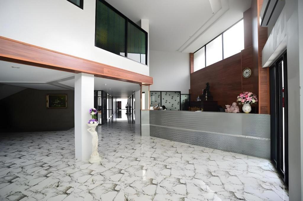 Chanthaburi Center Экстерьер фото